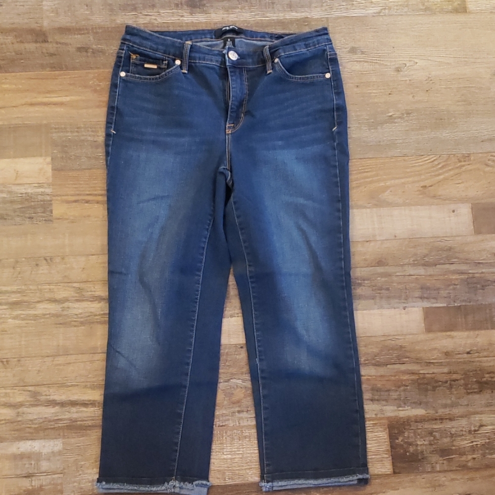 Nine West Chrystie capris size 8